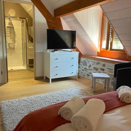 Domaine Des Pierres Trouvees Bed & Breakfast Saint-Vincent (Pyrenees-Atlantiques)